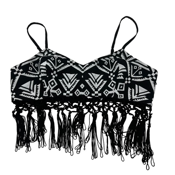 NWT Forever 21 Western Black White Tribal Fringe Tribal Crop Top Medium - Picture 1 of 10